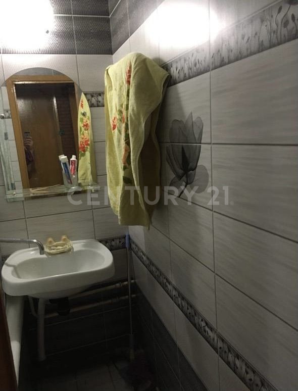 Продается 1-комнатная квартира, площадью 33.30 кв.м. Москва, улица Красного Маяка, дом 4к2