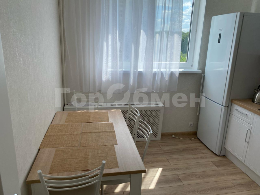 Продается 1-комнатная квартира, площадью 38.80 кв.м. Москва, улица Академика Бакулева, дом 10