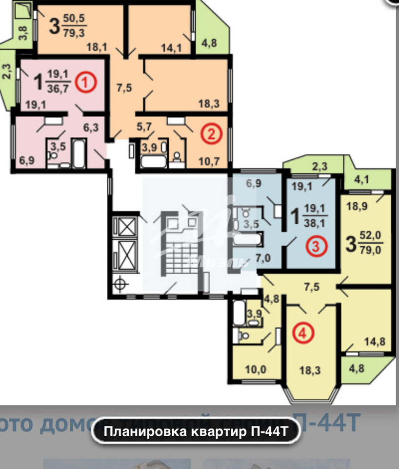 Продается 1-комнатная квартира, площадью 36.90 кв.м. Московская область, Солнечногорский район, поселок городского типа Голубое, улица Родниковая, дом 2