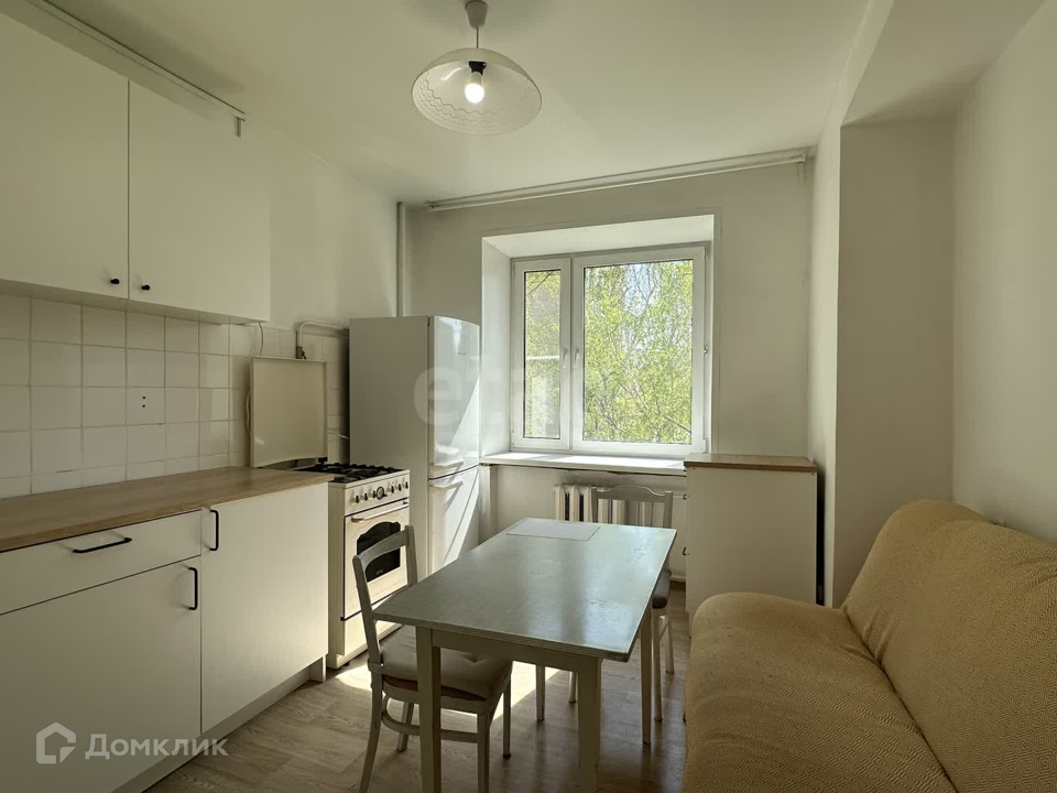 Продается 1-комнатная квартира, площадью 43.90 кв.м. Москва, переулок Козихинский Большой, дом 27с2