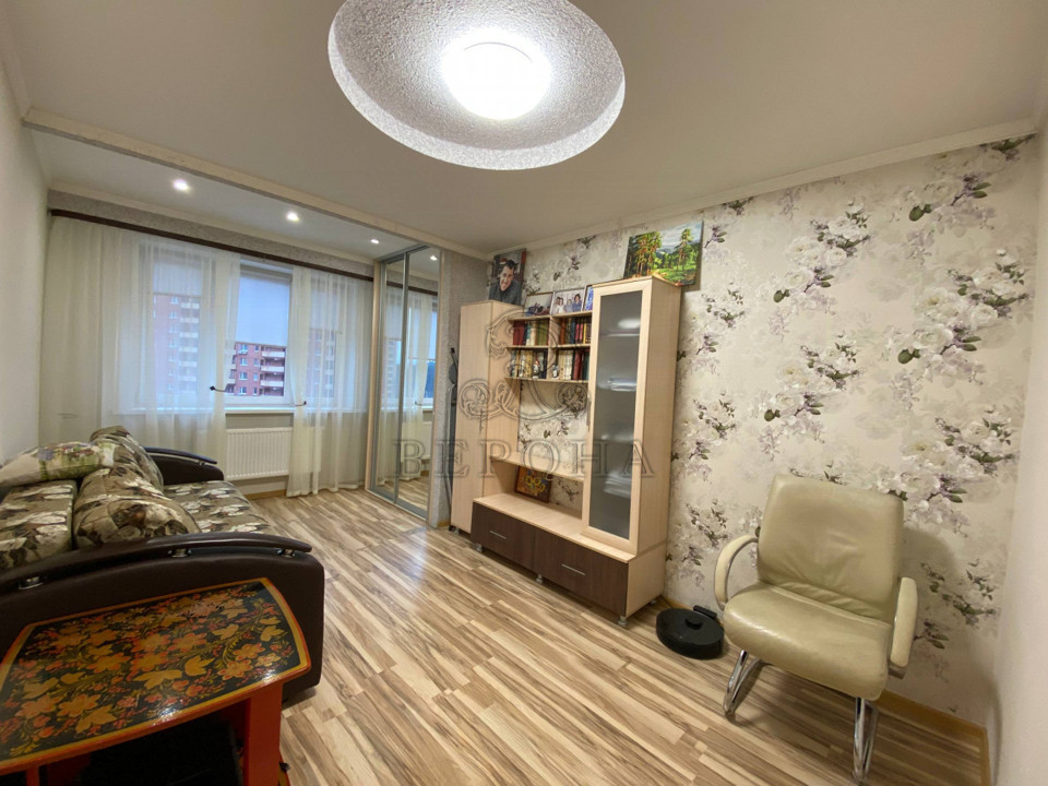 Продается 2-комнатная квартира, площадью 49.00 кв.м. Московская область, Богородский городской округ, деревня Щемилово, улица Орлова, дом 2