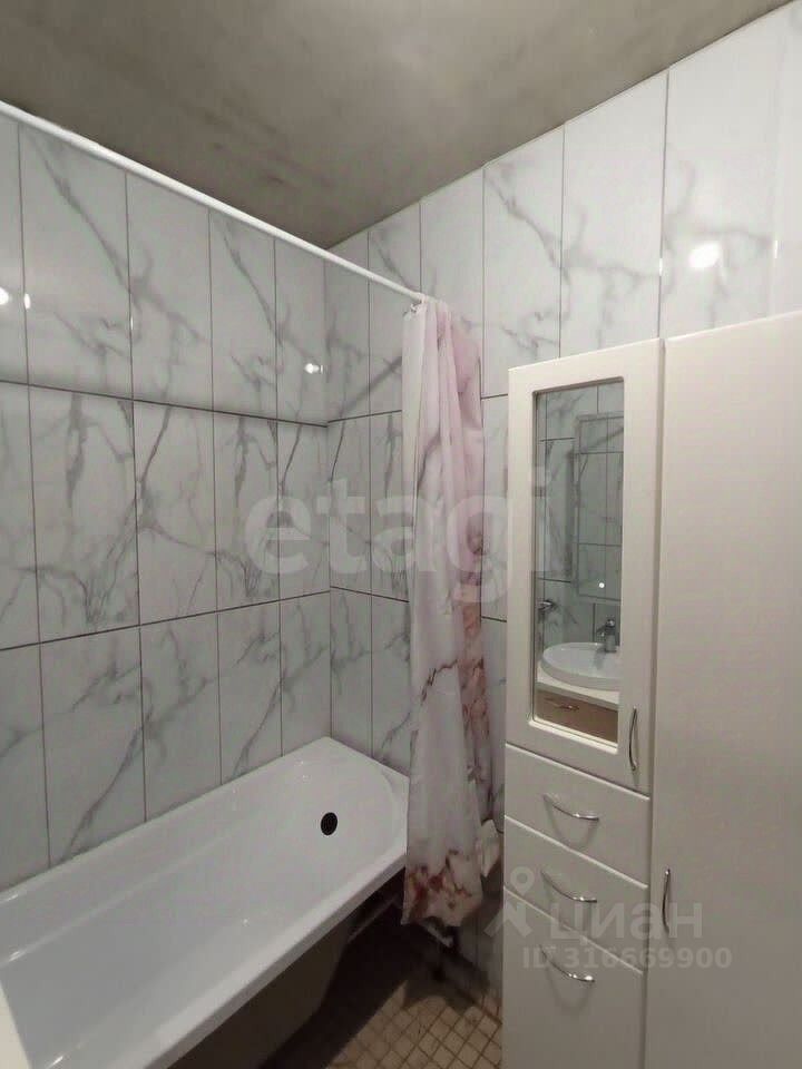 Продается 1-комнатная квартира, площадью 39.80 кв.м. Москва, улица Челябинская, дом 2