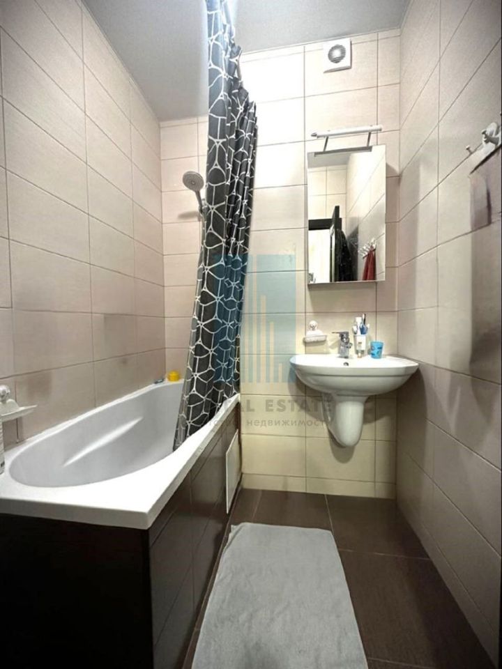 Продается 2-комнатная квартира, площадью 65.00 кв.м. Московская область, Ленинский район, деревня Горки, переулок 1-й Туровский, дом 5