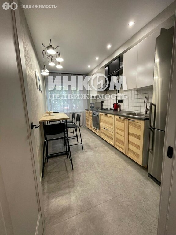 Продается 1-комнатная квартира, площадью 35.60 кв.м. Москва, улица Ярцевская, дом 29к1
