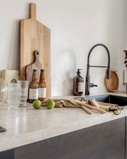 Продается 3-комнатная квартира, площадью 87.00 кв.м. Москва, улица Лермонтовская, дом 1