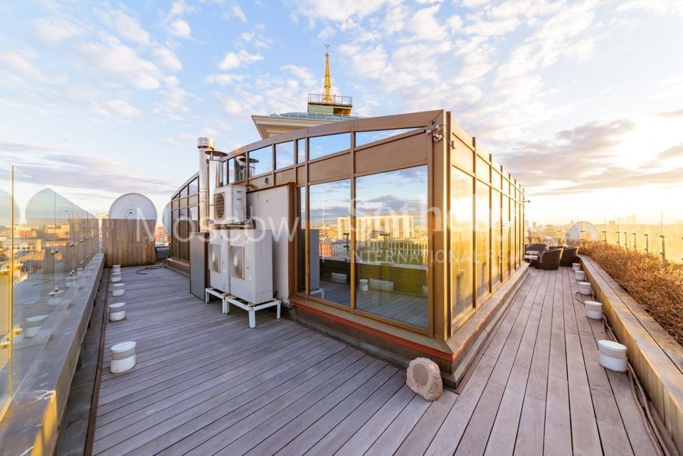 Продается 6-комнатная квартира, площадью 363.00 кв.м. Москва, переулок Неопалимовский 1-й, дом 8