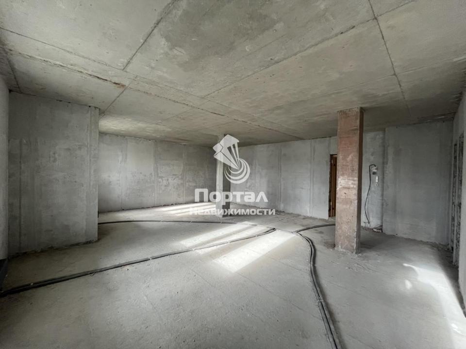 Продается 2-комнатная квартира, площадью 84.00 кв.м. Московская область, Серпухов городской округ, поселок Большевик, улица Молодежная, дом 2А