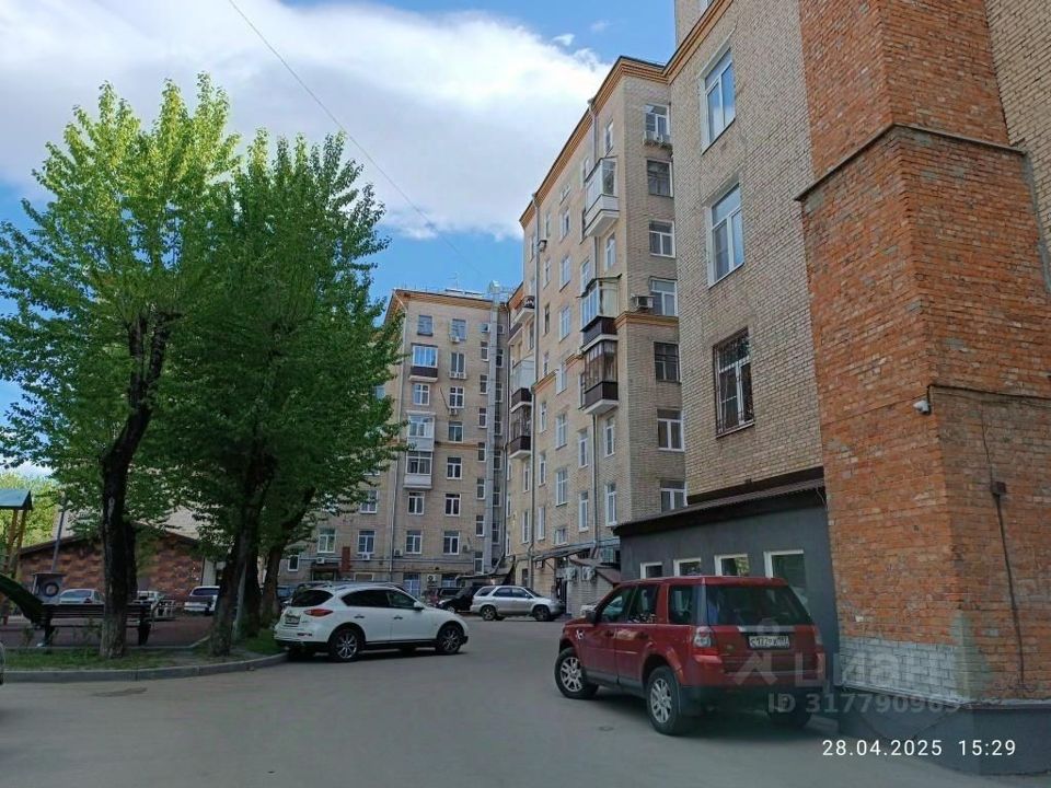 Продается 2-комнатная квартира, площадью 56.60 кв.м. Москва, улица Панфилова, дом 12
