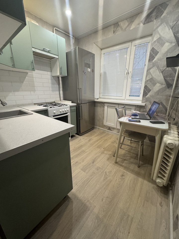 Продается 1-комнатная квартира, площадью 30.00 кв.м. Московская область, Сергиево-Посадский район, город Сергиев Посад, улица Октябрьская, дом 1