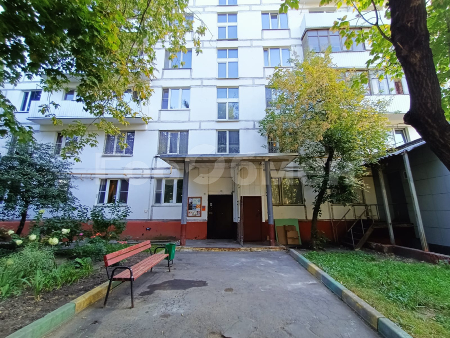 Продается 1-комнатная квартира, площадью 35.10 кв.м. Москва, улица Перовская, дом 13к1