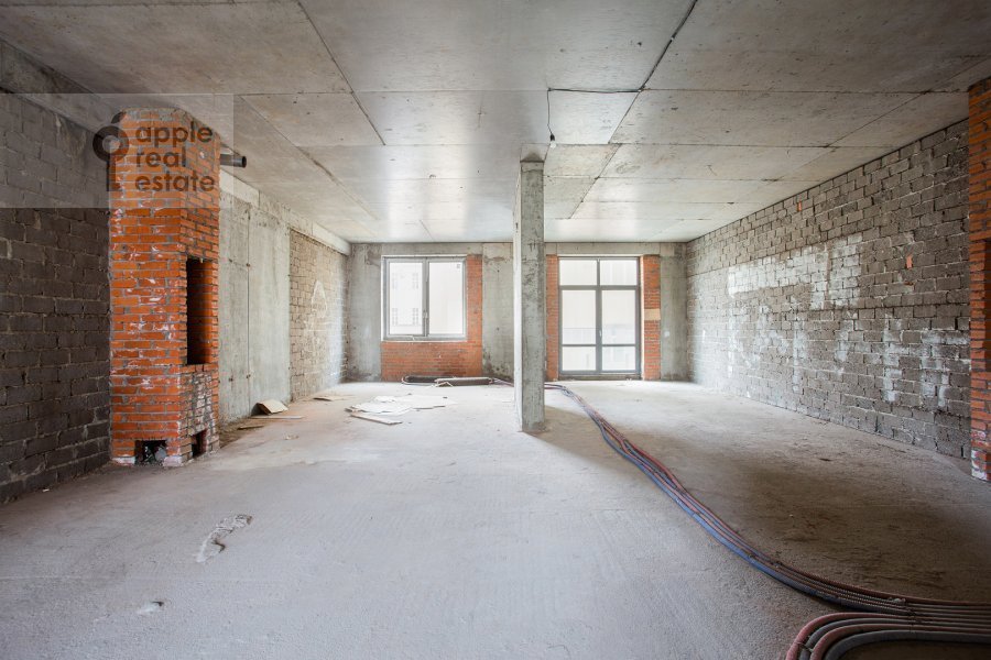 Продается 4-комнатная квартира, площадью 154.00 кв.м. Москва, переулок Казарменный, дом 3