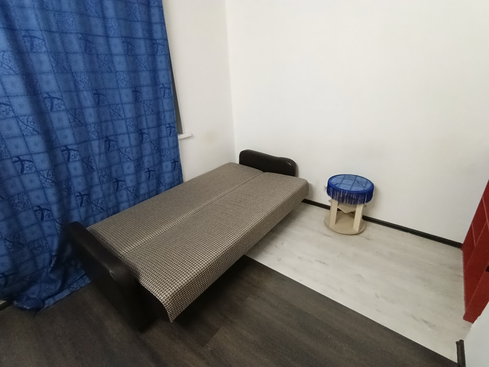 Продается 4-комнатная квартира, площадью 20.00 кв.м. Москва, улица Поречная