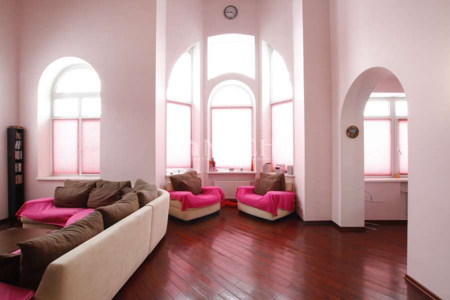 Продается дом, площадью 440.00 кв.м. Московская область, Одинцовский район, село Успенское, улица Центральная