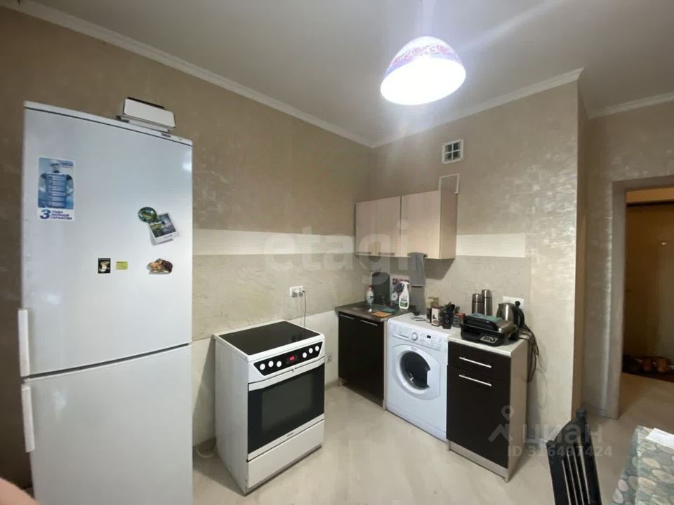 Продается 1-комнатная квартира, площадью 31.80 кв.м. Московская область, Красногорск городской округ, поселок городского типа Путилково, улица Сходненская, дом 11