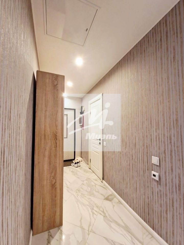 Продается 2-комнатная квартира, площадью 46.00 кв.м. Москва, улица Береговая, дом 8к2