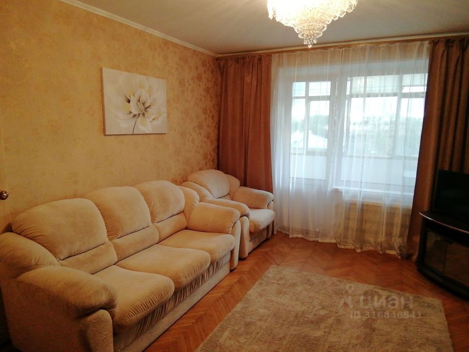 Продается 1-комнатная квартира, площадью 35.00 кв.м. Москва, улица Космонавтов, дом 8к3