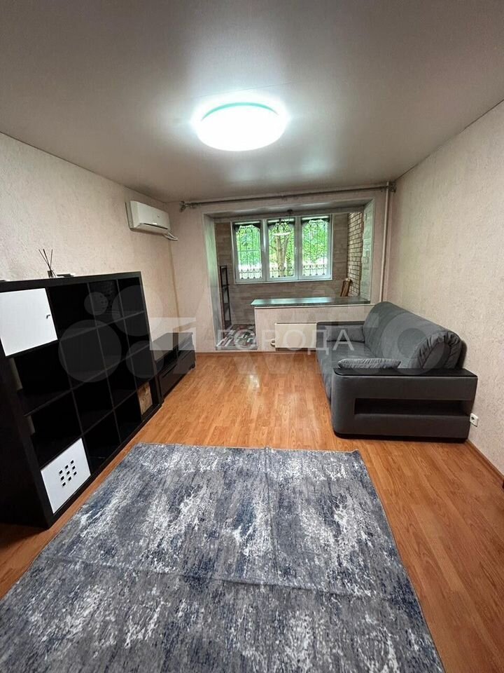 Продается 1-комнатная квартира, площадью 39.00 кв.м. Московская область, Одинцовский район, город Голицыно, улица Советская, дом 48