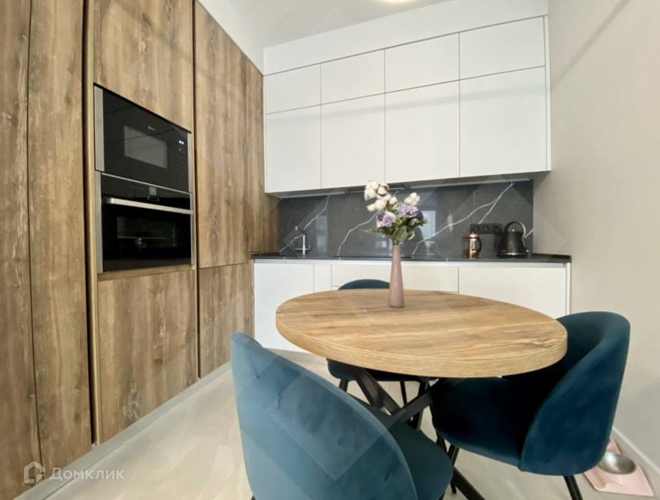 Продается 1-комнатная квартира, площадью 38.00 кв.м. Москва, улица Нежинская, дом 3А