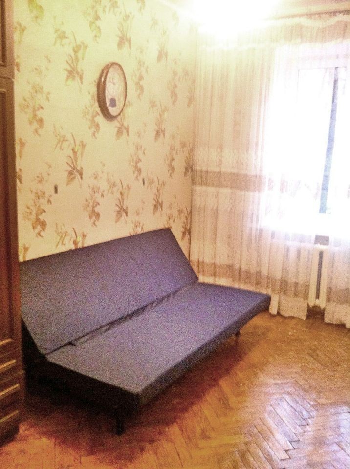 Продается 2-комнатная квартира, площадью 41.00 кв.м. Москва, улица Адмирала Макарова, дом 9