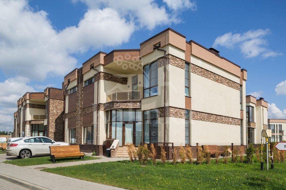 Продается дом, площадью 220.00 кв.м. Московская область, Истра городской округ, деревня Красный Посёлок, жилой комплекс Покровский, улица Новая, дом 254