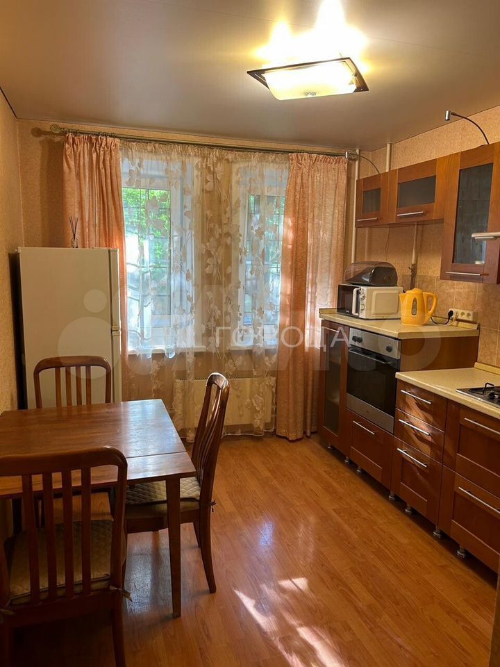 Продается 1-комнатная квартира, площадью 39.00 кв.м. Московская область, Одинцовский район, город Голицыно, улица Советская, дом 48