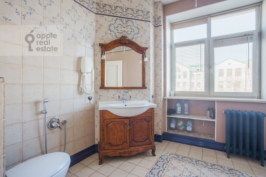 Продается 3-комнатная квартира, площадью 88.00 кв.м. Москва, переулок Нижний Кисловский, дом 3