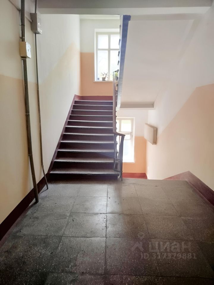 Продается 3-комнатная квартира, площадью 73.00 кв.м. Москва, улица Маршала Василевского, дом 1к1