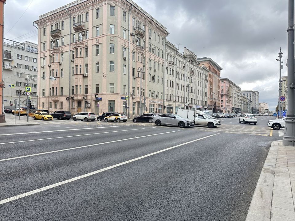 Продается 3-комнатная квартира, площадью 55.70 кв.м. Москва, улица 1-я Тверская-Ямская, дом 13стр1А