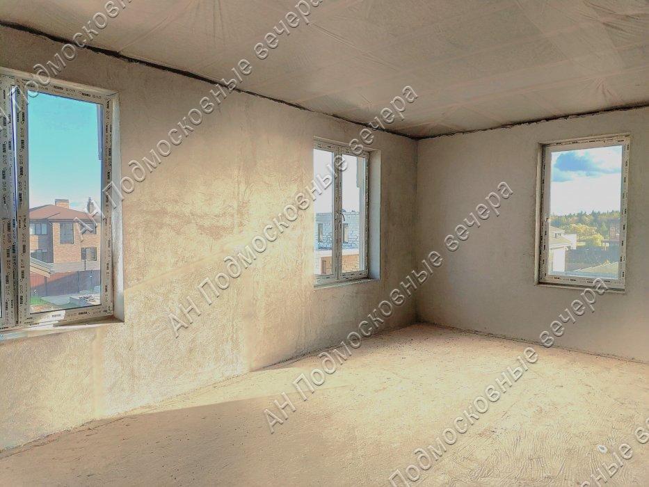 Продается дом, площадью 270.00 кв.м. Московская область, Красногорск городской округ, деревня Нефедьево