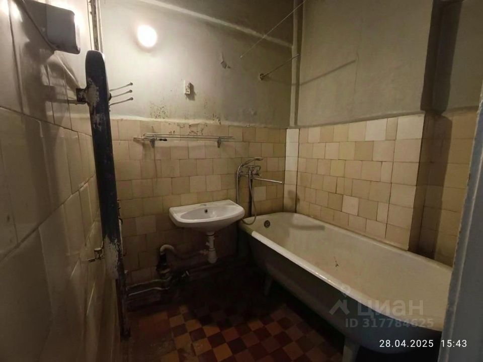 Продается 1-комнатная квартира, площадью 56.60 кв.м. Москва, улица Панфилова, дом 12