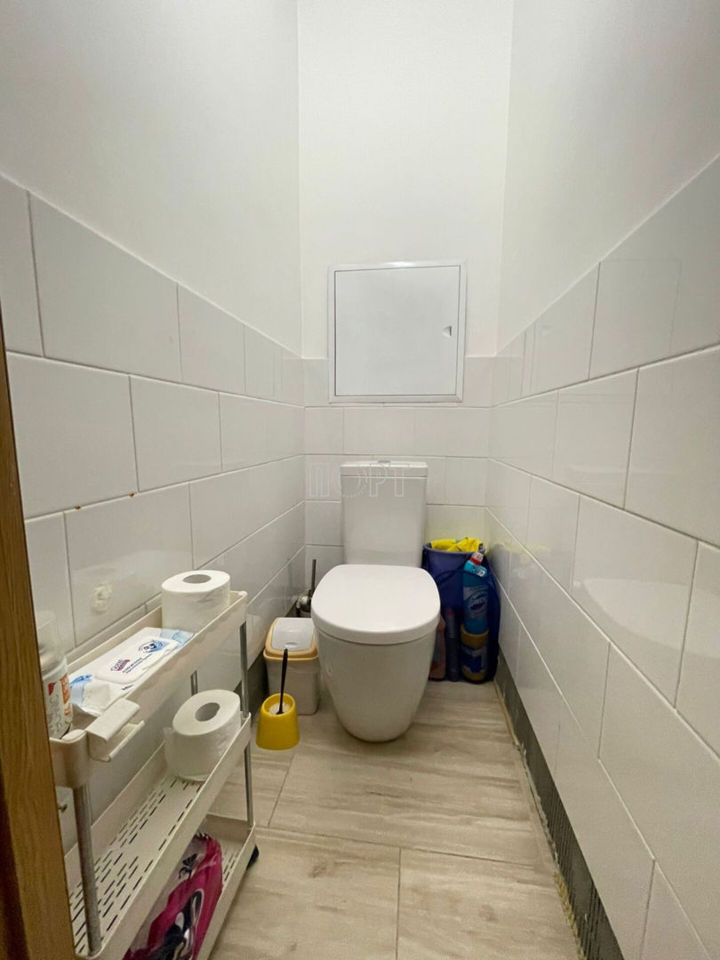 Продается 2-комнатная квартира, площадью 49.20 кв.м. Московская область, Пушкинский район, дачный поселок Зеленоградский, улица Островского, дом 13