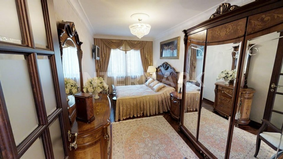 Продается 3-комнатная квартира, площадью 82.00 кв.м. Москва, улица Серегина, дом 3