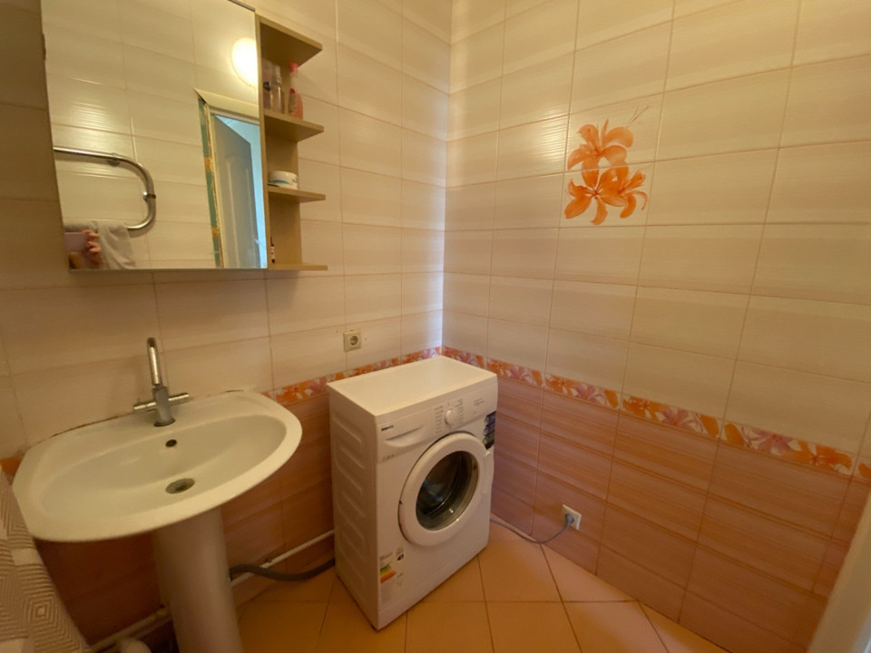 Продается 2-комнатная квартира, площадью 58.50 кв.м. Москва, улица Никулинская, дом 12к1