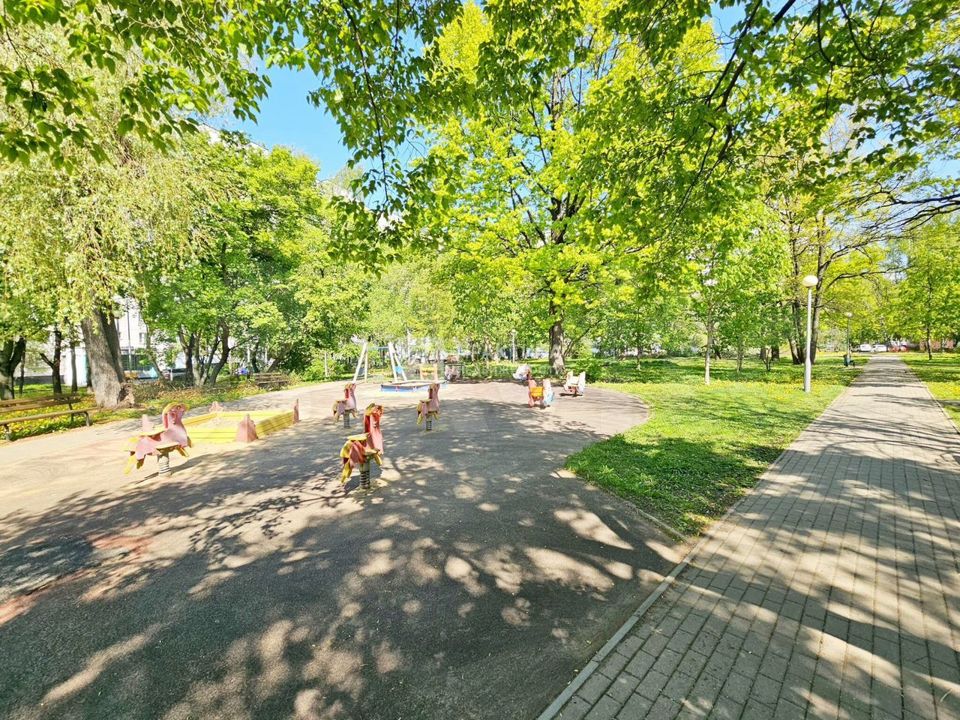 Продается 1-комнатная квартира, площадью 39.00 кв.м. Москва, улица Абрамцевская, дом 12