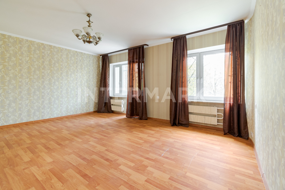 Продается 3-комнатная квартира, площадью 121.00 кв.м. Москва, улица Малая Грузинская, дом 39