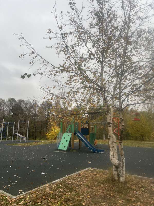 Продается 2-комнатная квартира, площадью 61.40 кв.м. Московская область, Лосино-Петровский городской округ, поселок Свердловский, улица Михаила Марченко, дом 4