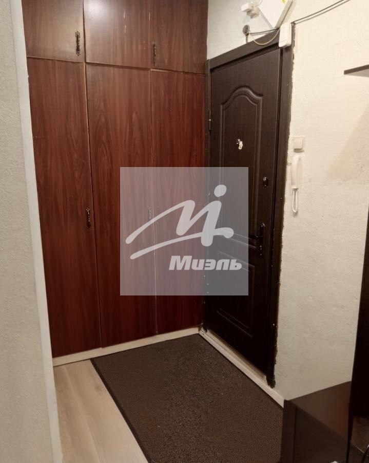 Продается 1-комнатная квартира, площадью 37.00 кв.м. Москва, улица Привольная, дом 13к1