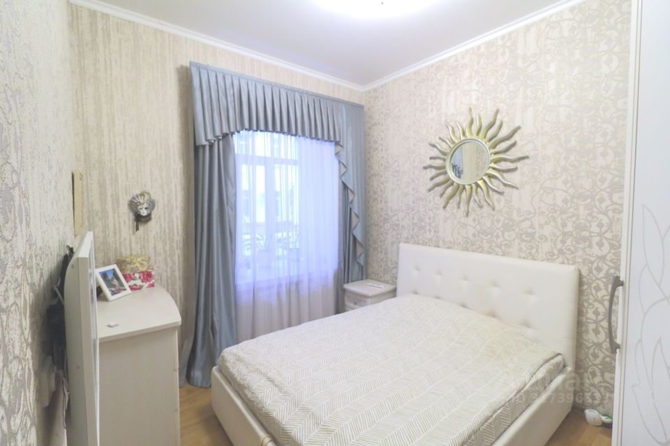 Продается 4-комнатная квартира, площадью 87.80 кв.м. Москва, переулок Трехпрудный, дом 11/13с2