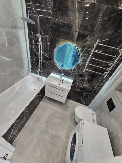 Продается 4-комнатная квартира, площадью 127.00 кв.м. Москва, улица Улофа Пальме, дом 7