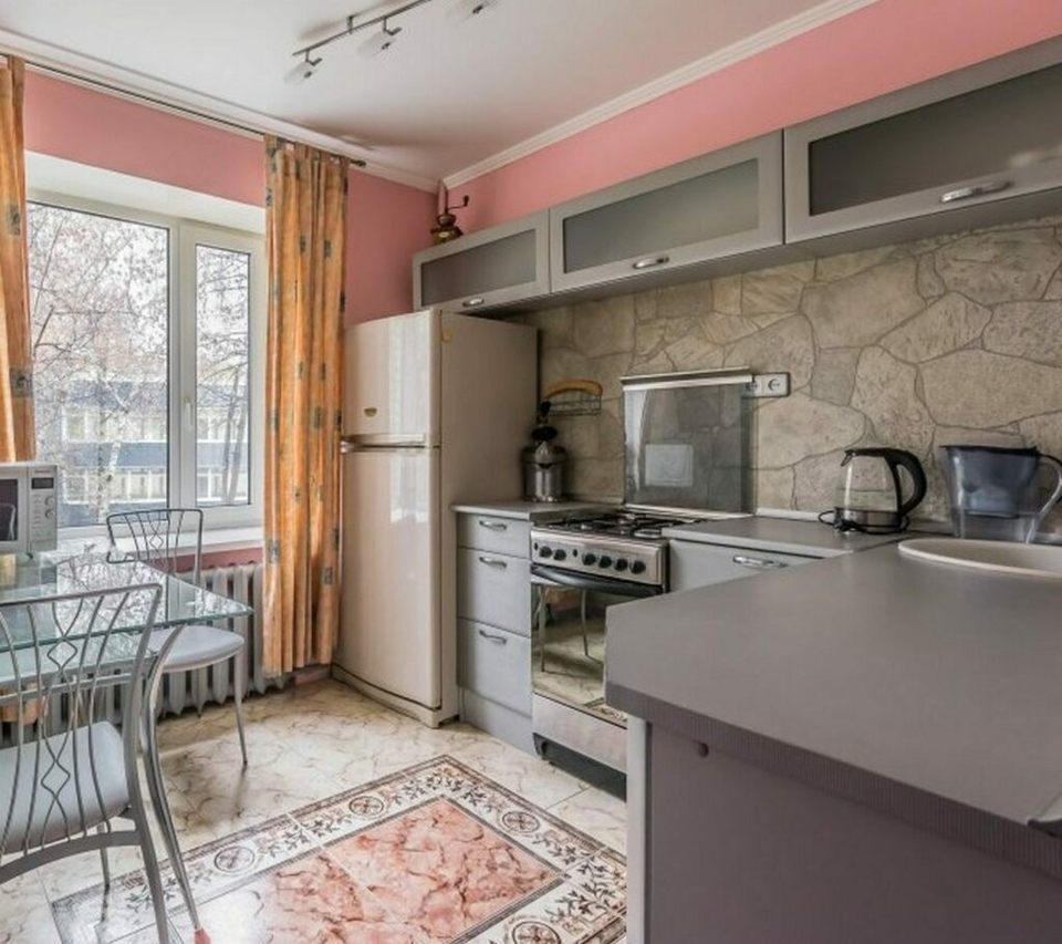 Продается 2-комнатная квартира, площадью 60.00 кв.м. Москва, улица Бронная Большая, дом 9