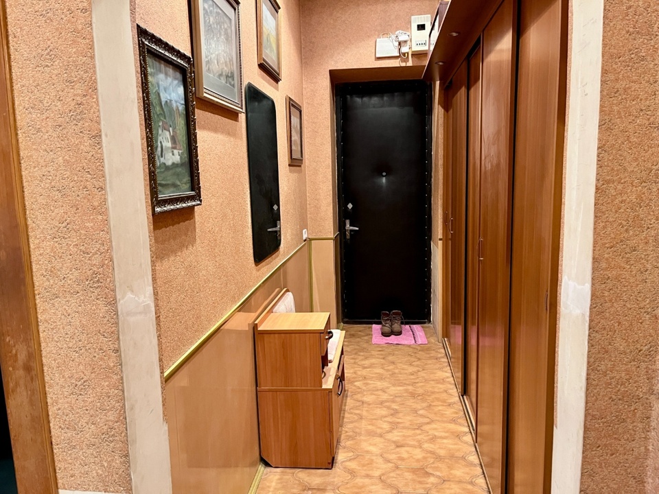 Продается 2-комнатная квартира, площадью 60.00 кв.м. Москва, улица Буракова, дом 17/2