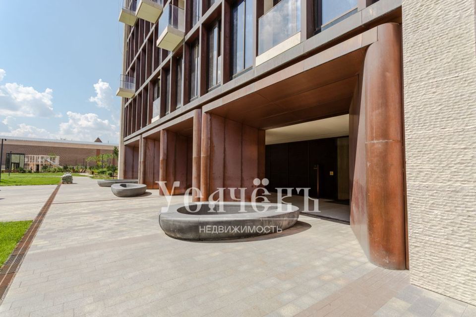 Продается 7-комнатная квартира, площадью 266.00 кв.м. Москва, улица Братьев Фонченко