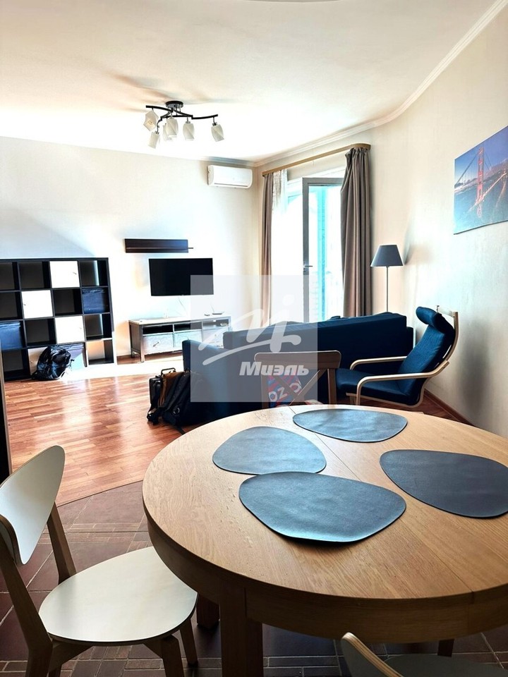 Продается 2-комнатная квартира, площадью 61.30 кв.м. Московская область, Одинцовский район, село Ромашково, проезд Рублевский, дом 40к4