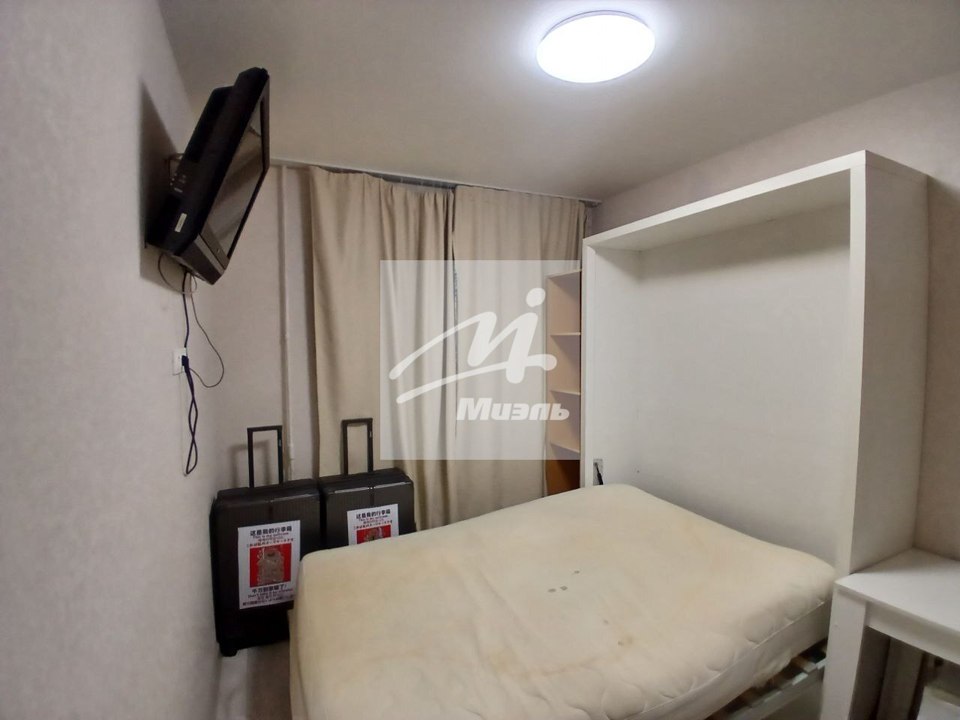 Продается 1-комнатная квартира, площадью 16.00 кв.м. Москва, Ленинский проспект, дом 85