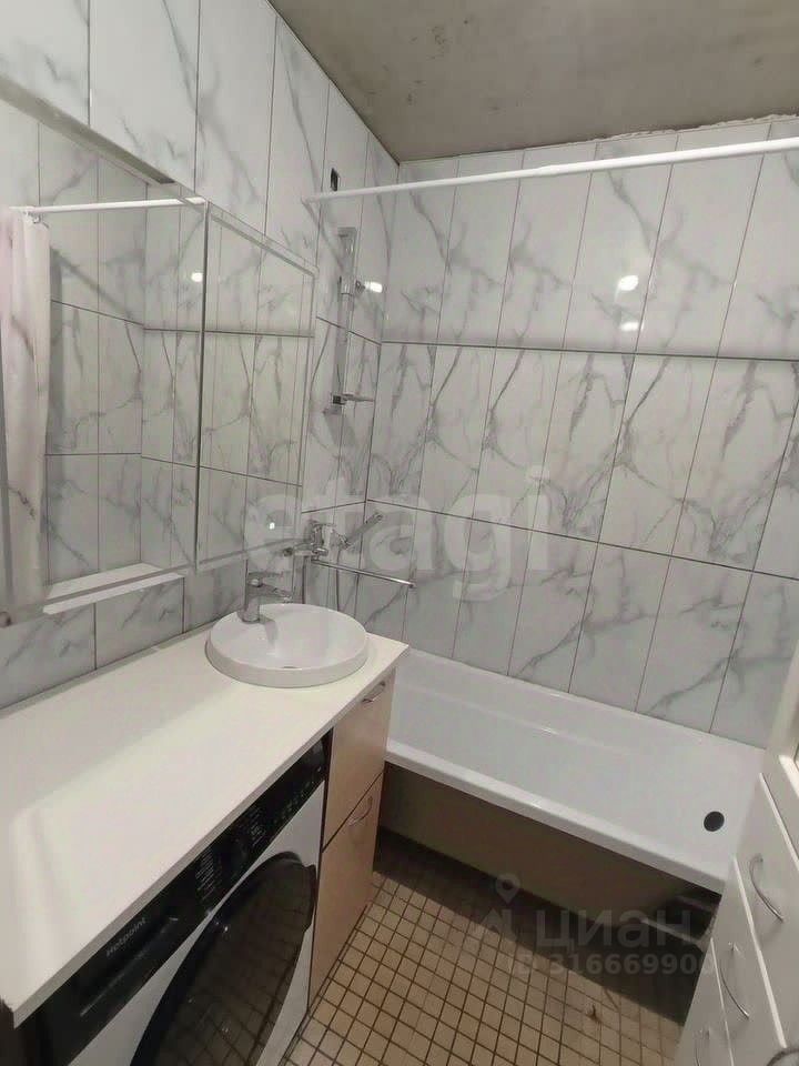 Продается 1-комнатная квартира, площадью 39.80 кв.м. Москва, улица Челябинская, дом 2