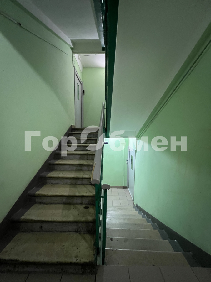 Продается 1-комнатная квартира, площадью 32.90 кв.м. Москва, Можайское шоссе, дом 20к1