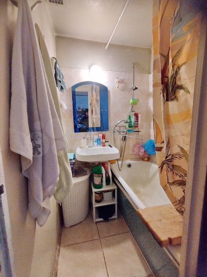 Продается 2-комнатная квартира, площадью 38.00 кв.м. Москва, улица Челябинская, дом 10к2