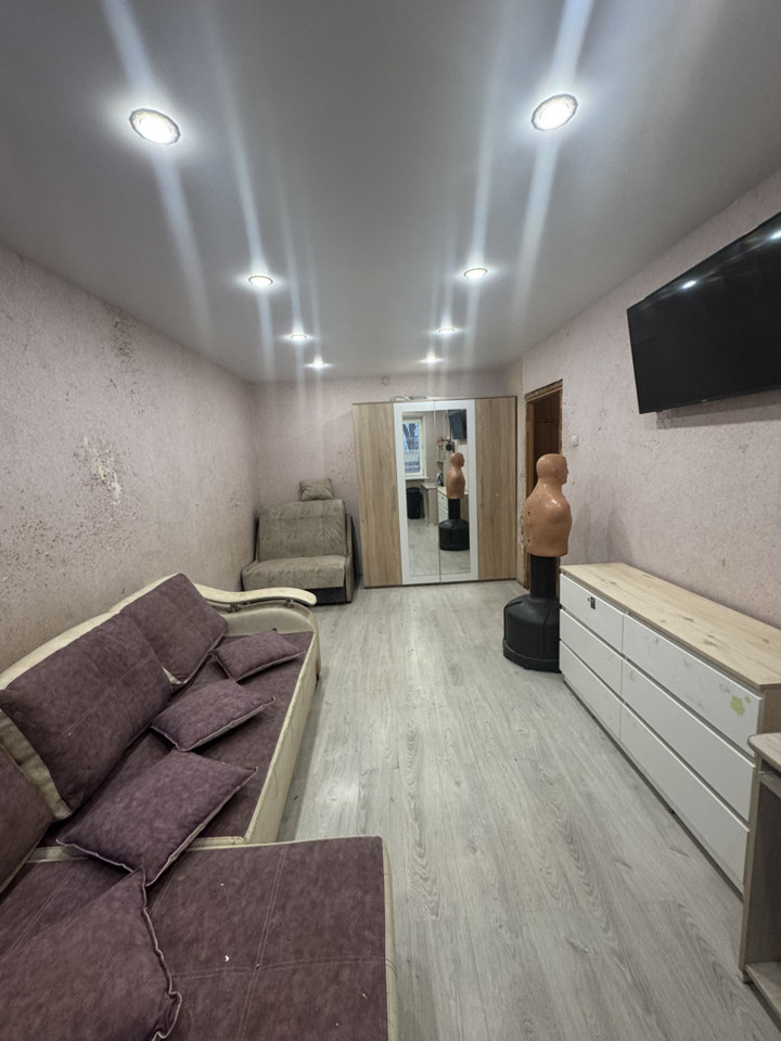 Продается 1-комнатная квартира, площадью 30.00 кв.м. Московская область, Сергиево-Посадский район, город Сергиев Посад, улица Октябрьская, дом 1