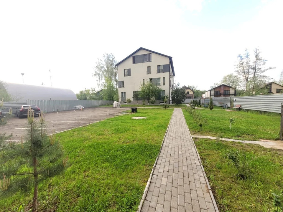 Продается 2-комнатная квартира, площадью 39.00 кв.м. Московская область, Раменский район, дачный поселок Родники, улица Заречная, дом 4а