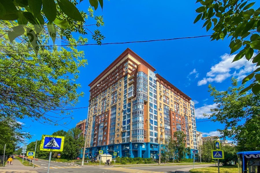 Продается 2-комнатная квартира, площадью 73.00 кв.м. Москва, улица Маршала Тимошенко, дом 17к1